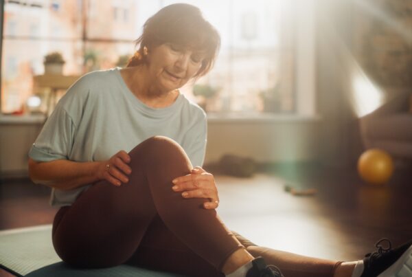 Sharp Physiotherapy Knee Pain Relief Physio Near Me Avoid Knee Replacement