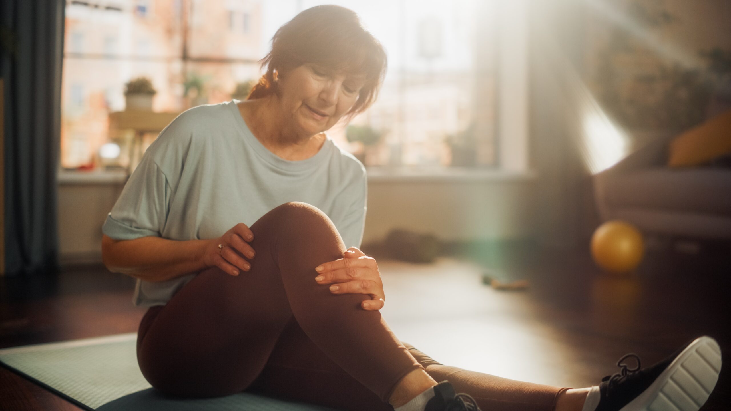 “I Just Wanted to Keep Moving” – One Woman’s Journey to Avoid Knee Surgery