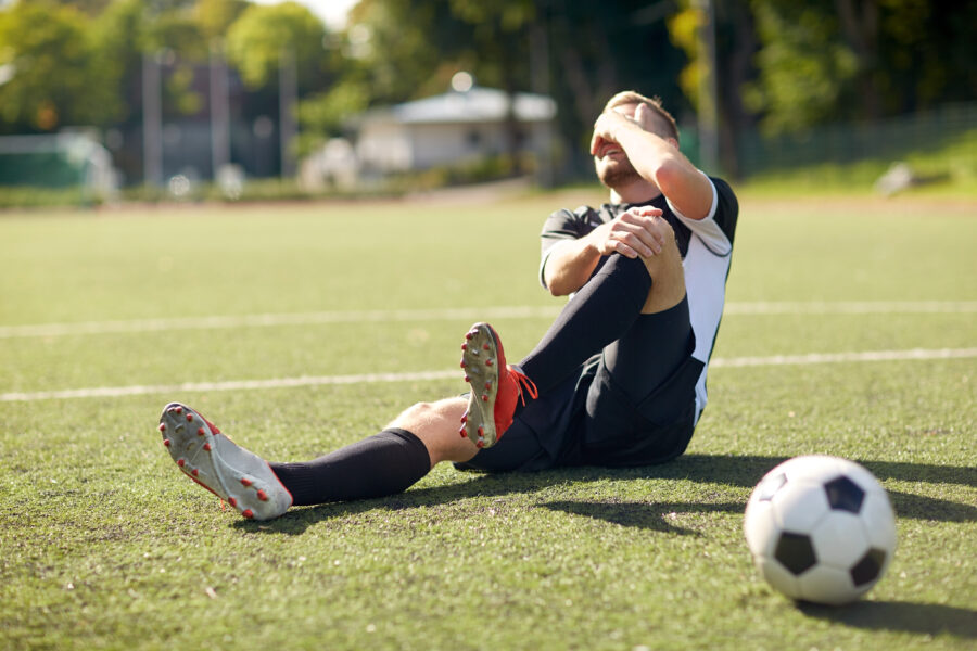 Patient receiving ACL injury rehabilitation at Sharp Physiotherapy clinic in Bawtry Lincoln and Newark