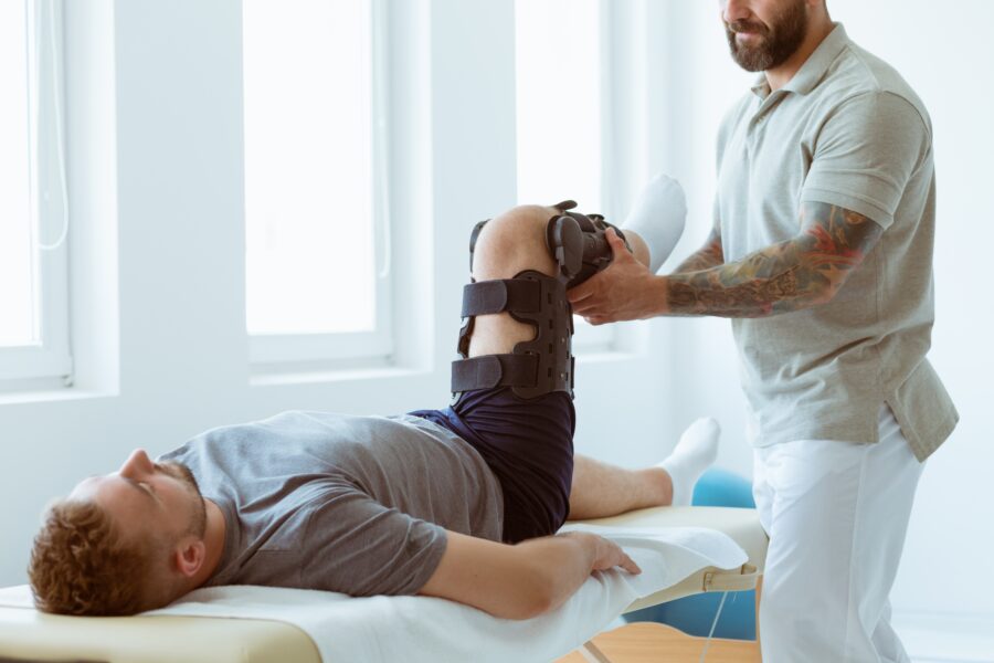 Sharp-Physiotherapy-Physio-Clinic-Physio-Meniscus-Injury.jpg