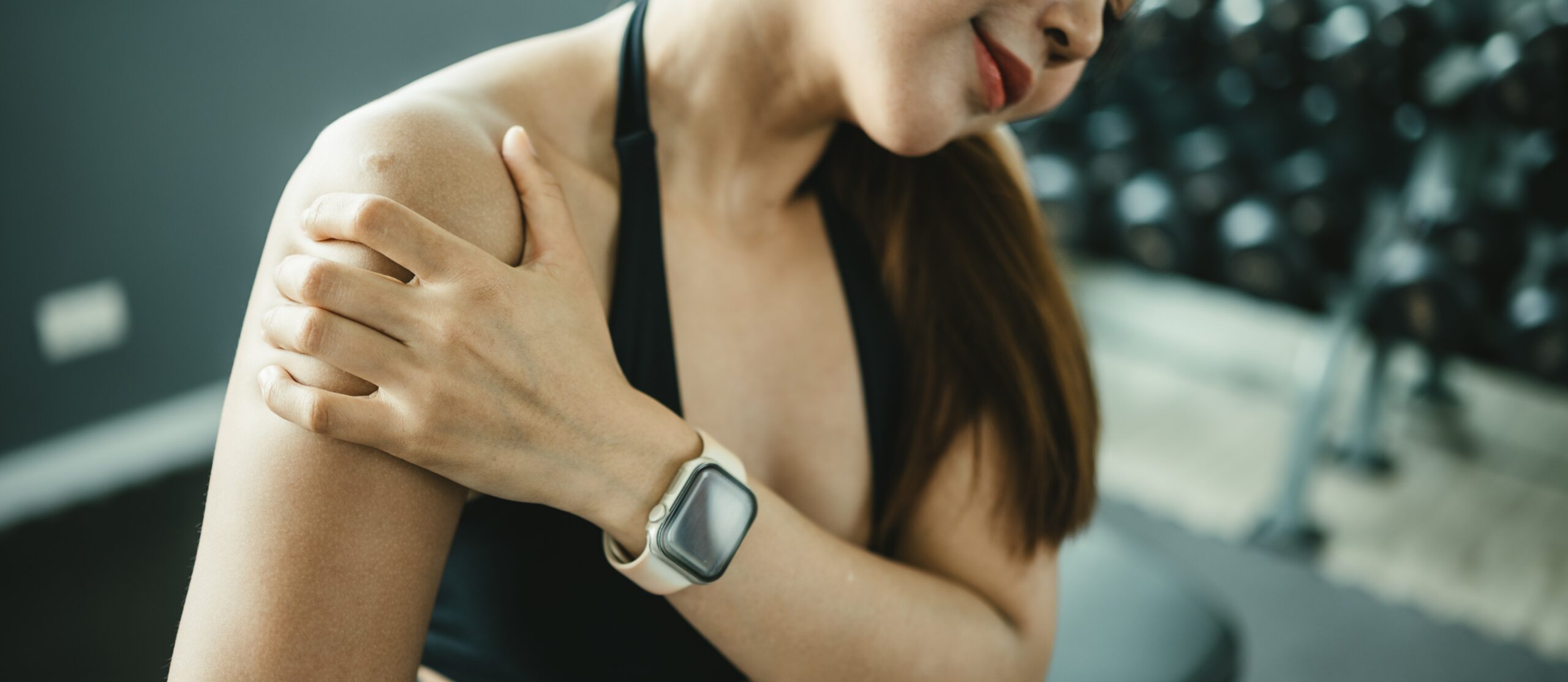 Why Resting Your Rotator Cuff Tear Could Land You With a Frozen Shoulder
